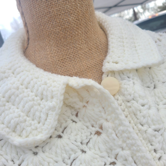 Vintage White Handmade Crochet Shell Stitch Cape/Coat/Jacket