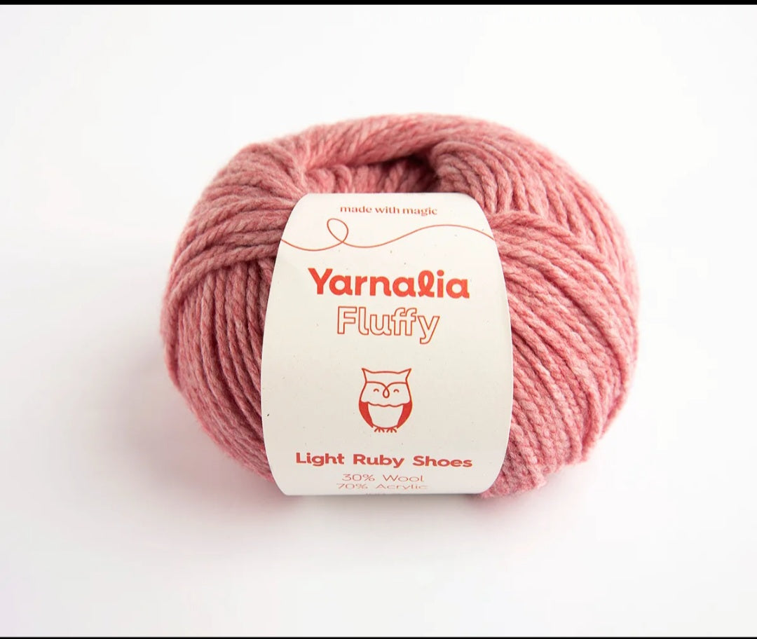 Yarnalia Fluffy Chunky Merino Blend Yarn