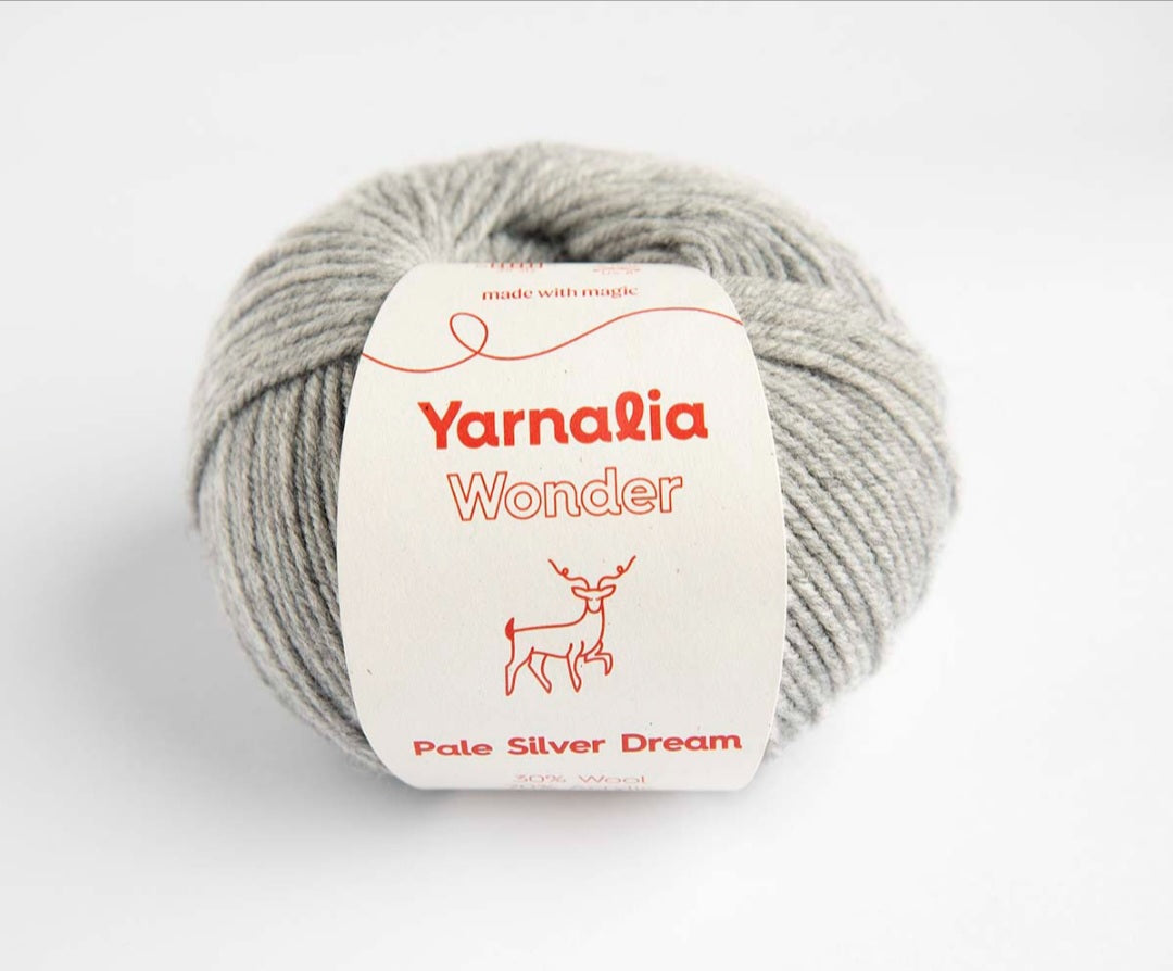 Yarnalia Wonder DK-Weight Merino Blend Yarn