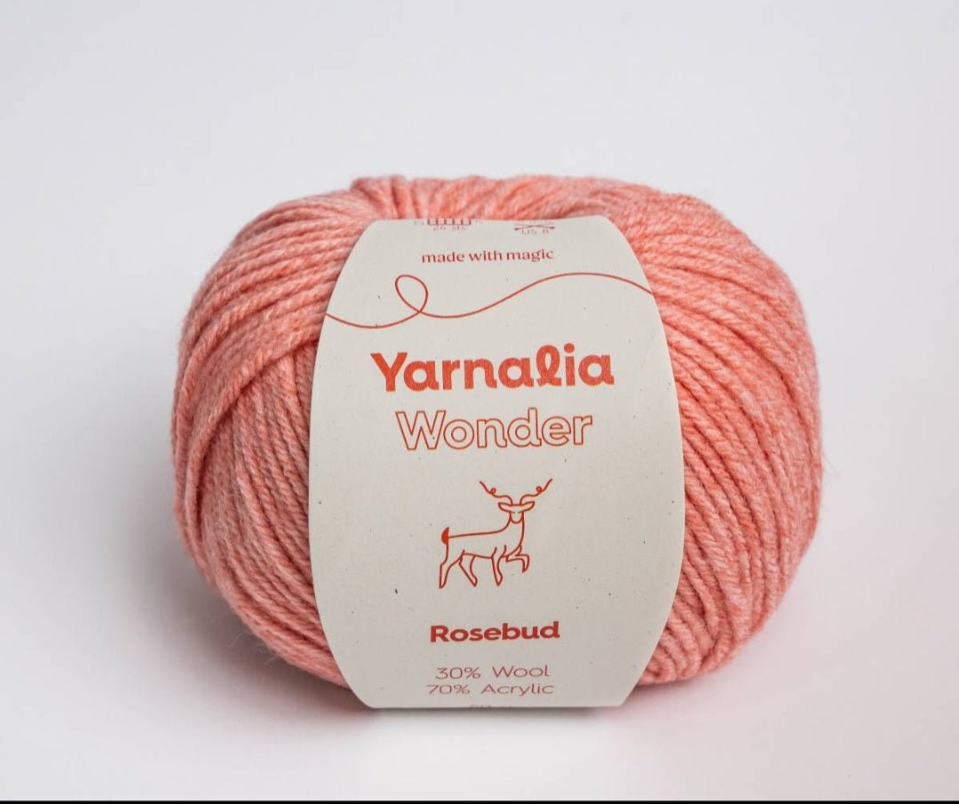 Yarnalia Wonder DK-Weight Merino Blend Yarn