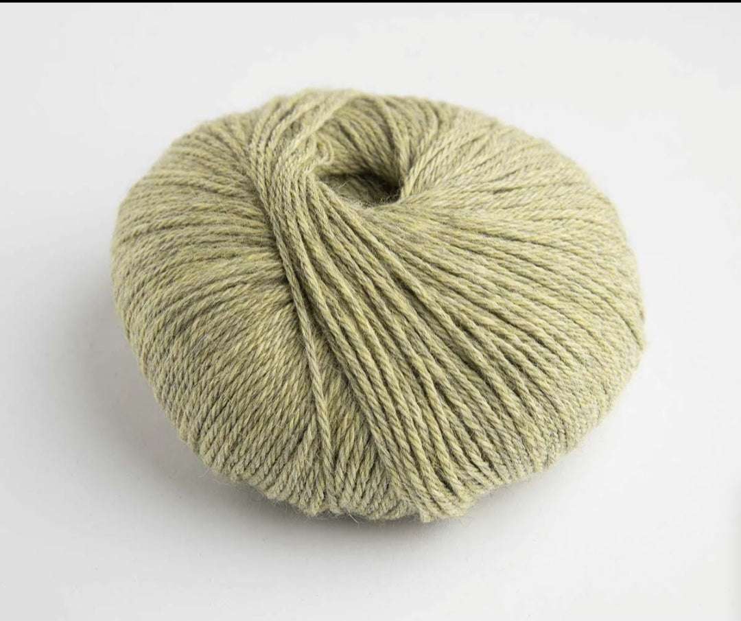 Yarnalia Cozy Worsted Weight Alpaca