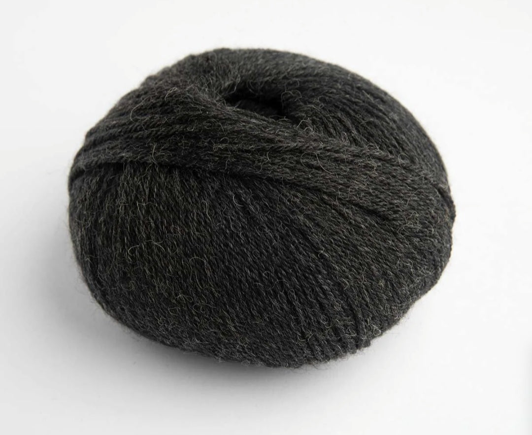 Yarnalia Cozy Worsted Weight Alpaca