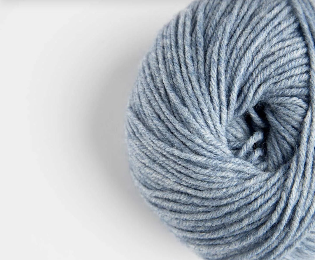 Yarnalia Wonder DK-Weight Merino Blend Yarn