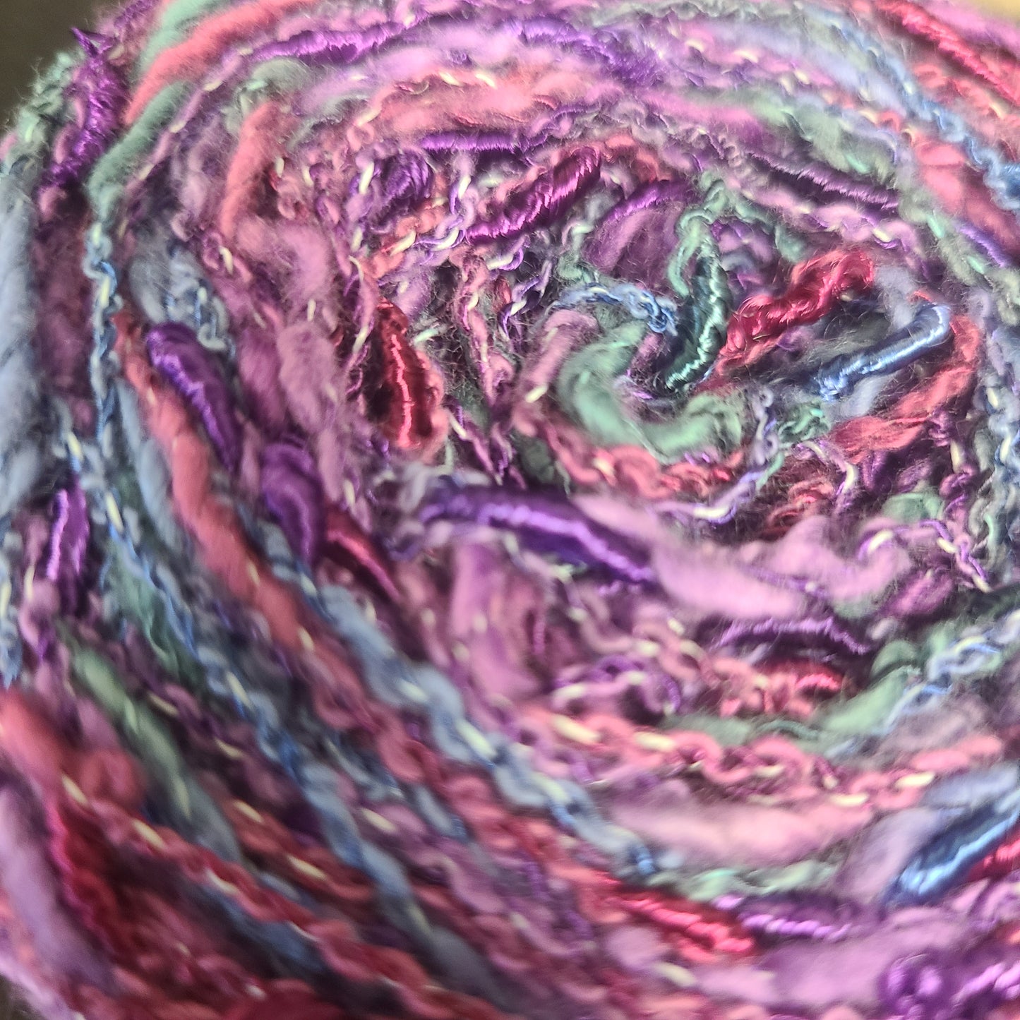 CY Reclaimed Yarn – Upcycled Fiber, One-of-a-Kind Colorways Wool / Wool Blends