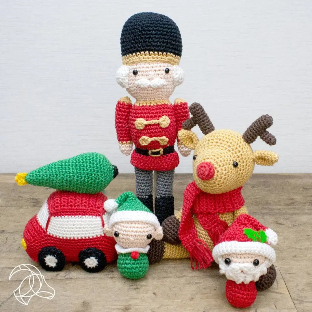Advanced Crochet Kit - Holiday