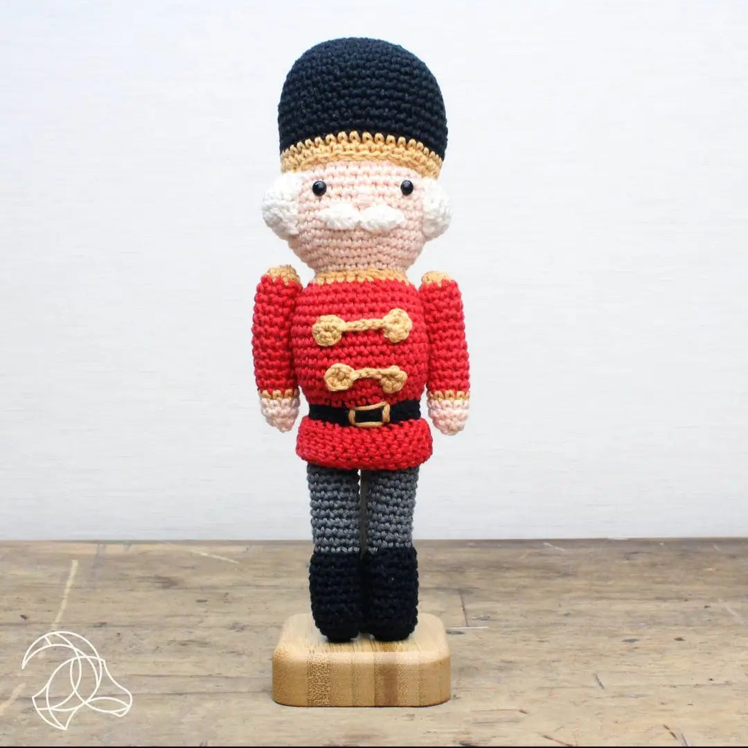 Advanced Crochet Kit - Holiday