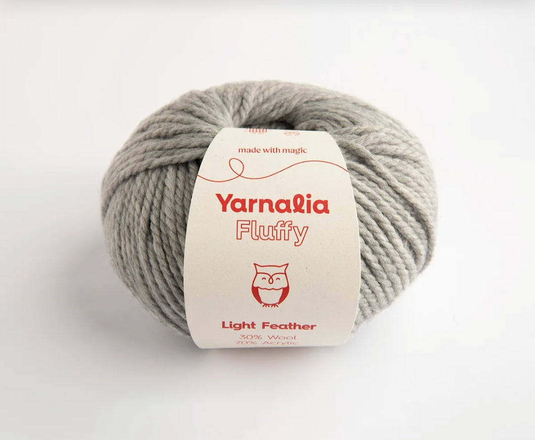 Yarnalia Fluffy Chunky Merino Blend Yarn