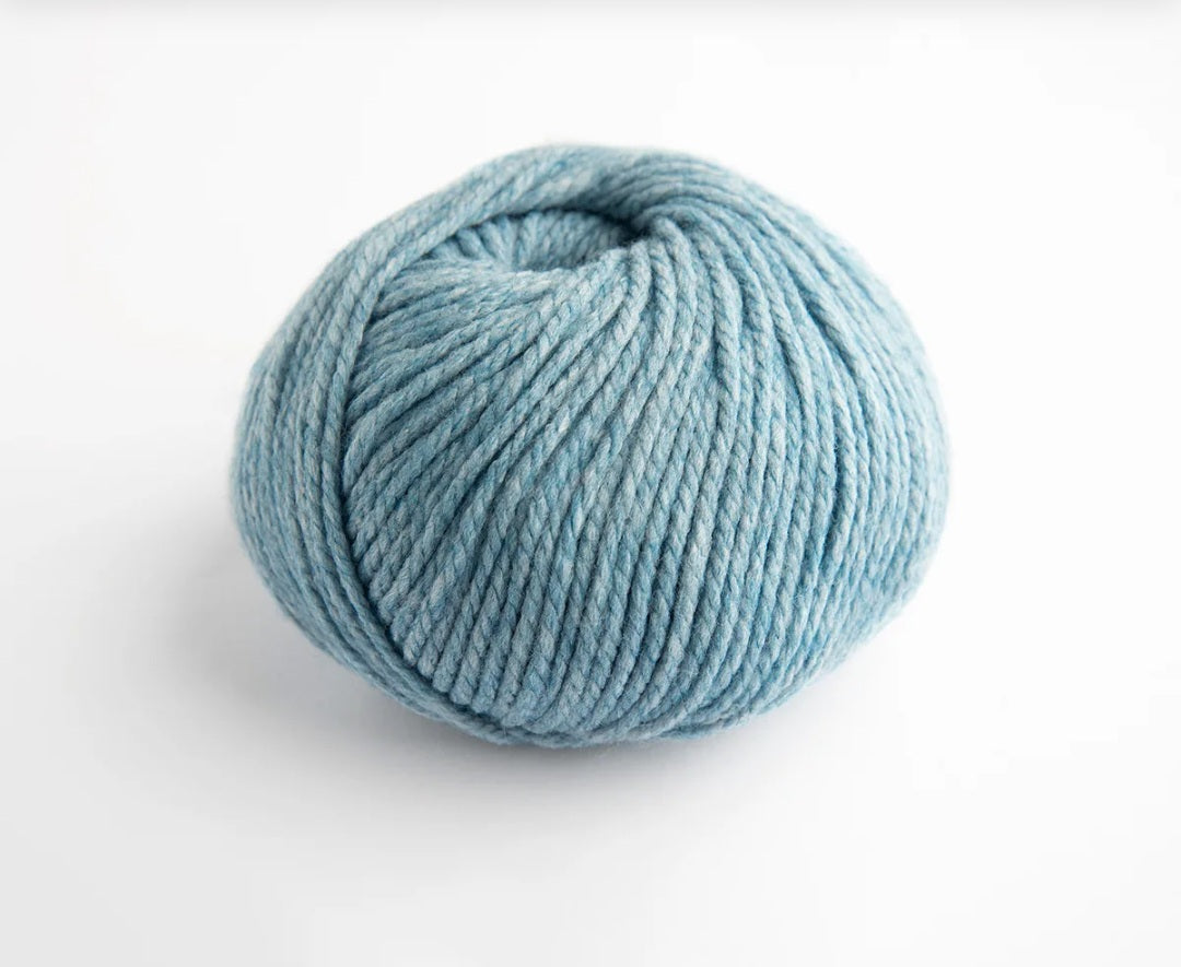Yarnalia Fluffy Chunky Merino Blend Yarn