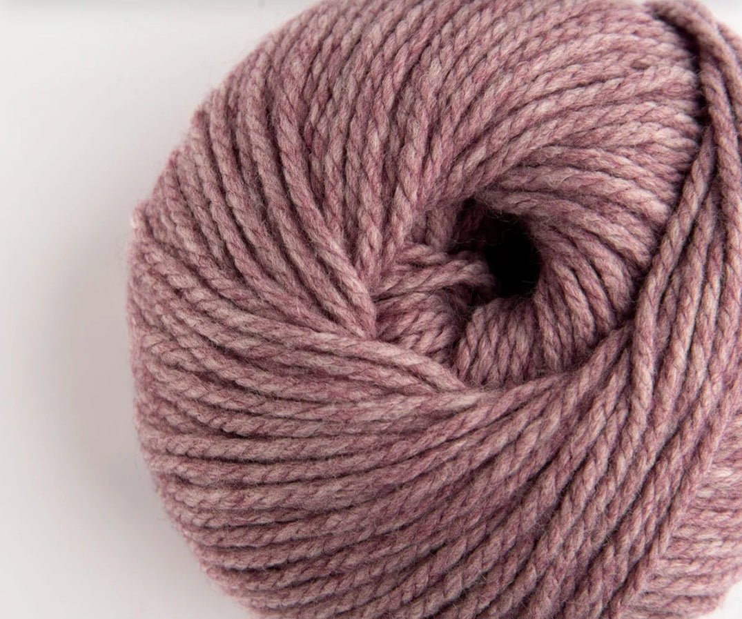 Yarnalia Fluffy Chunky Merino Blend Yarn