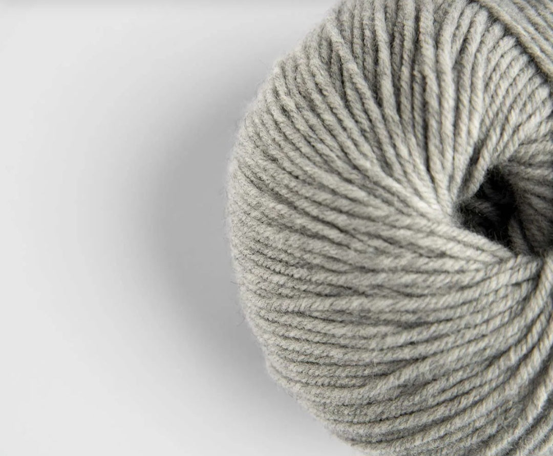 Yarnalia Wonder DK-Weight Merino Blend Yarn