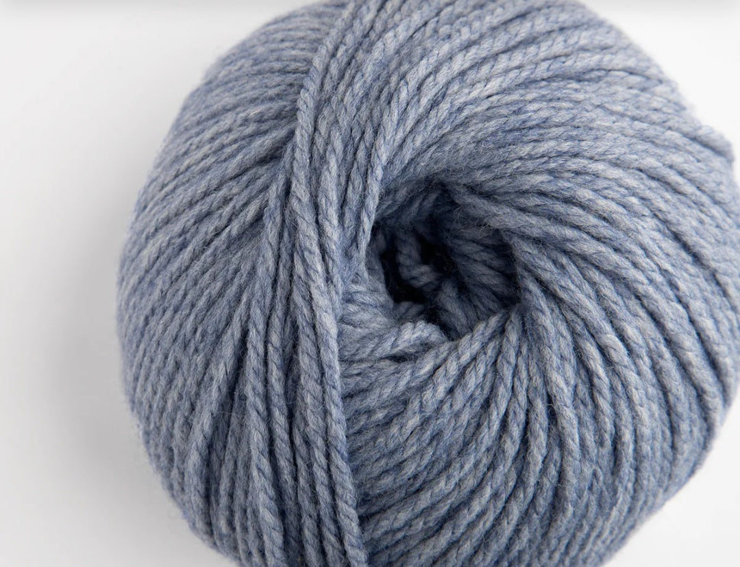 Yarnalia Fluffy Chunky Merino Blend Yarn