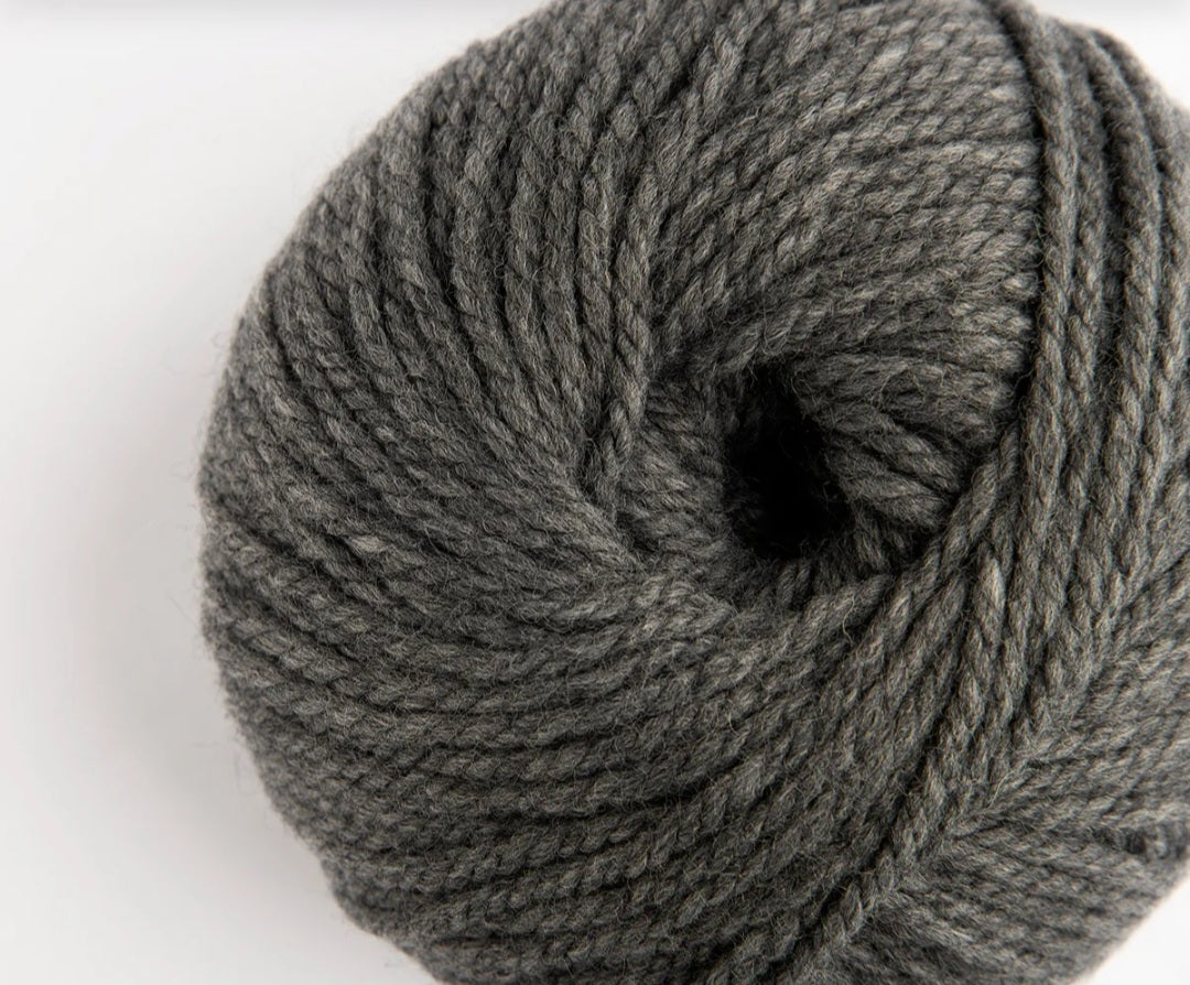 Yarnalia Fluffy Chunky Merino Blend Yarn