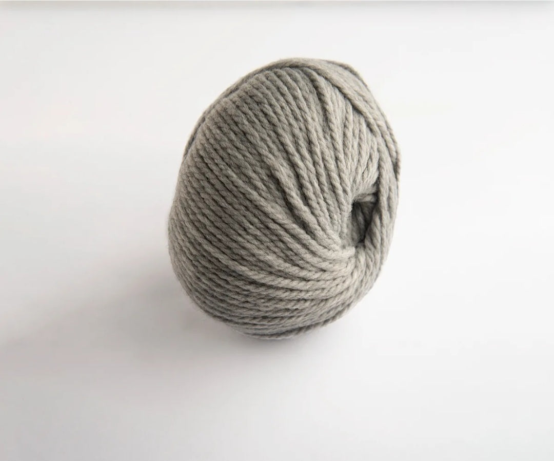 Yarnalia Fluffy Chunky Merino Blend Yarn