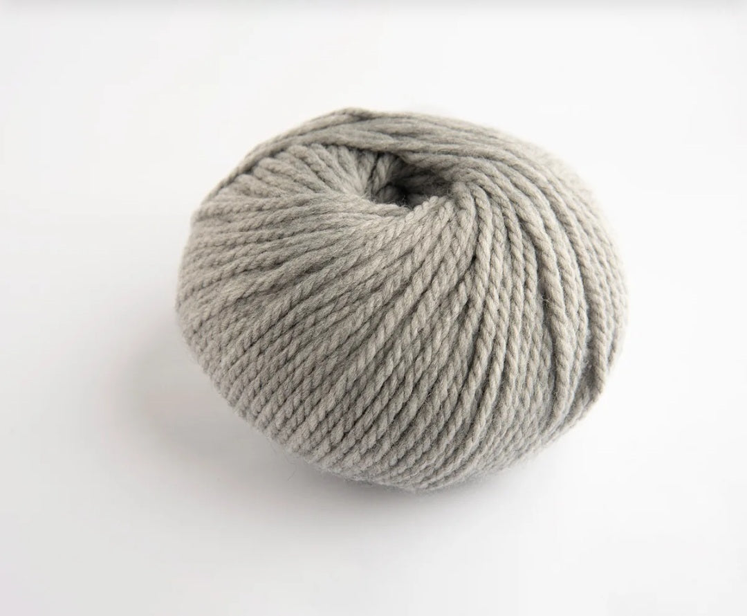Yarnalia Fluffy Chunky Merino Blend Yarn