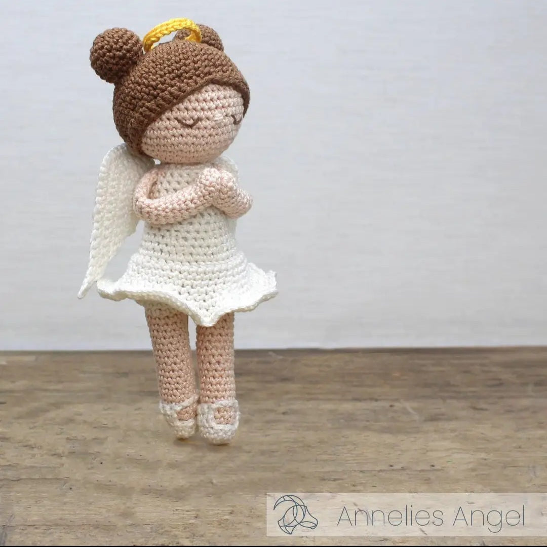 Advanced Crochet Kit - Holiday